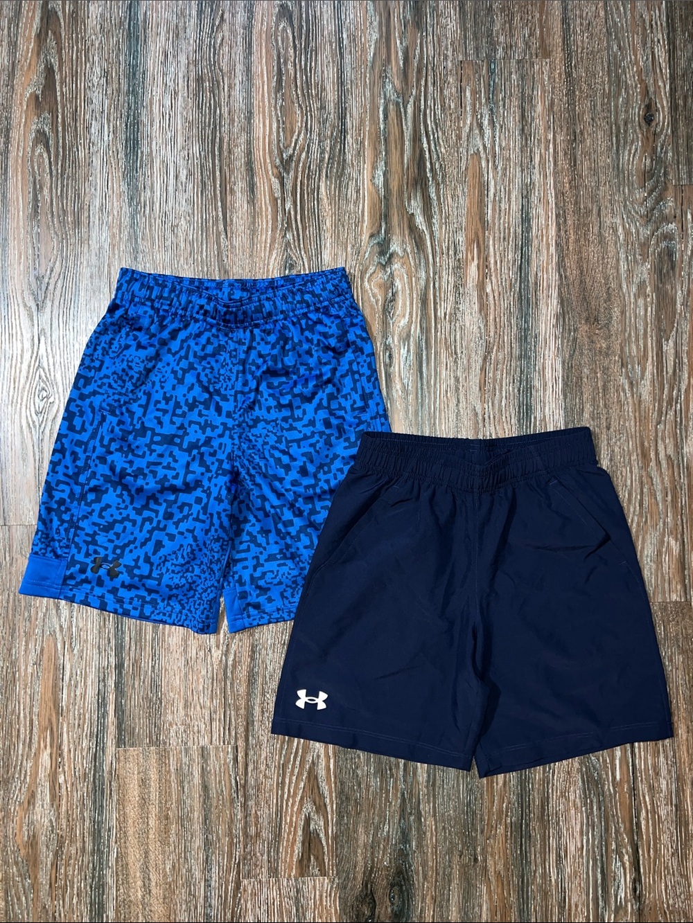 Under Armour Boys Blue Athletic Shorts Bundle Medium